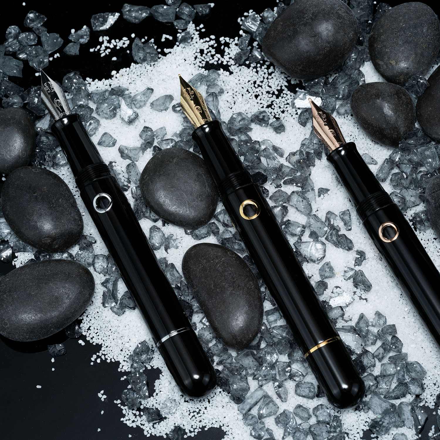 Nahvalur Nautilus Cephalopod Black ST Fountain Pen - Vulpen